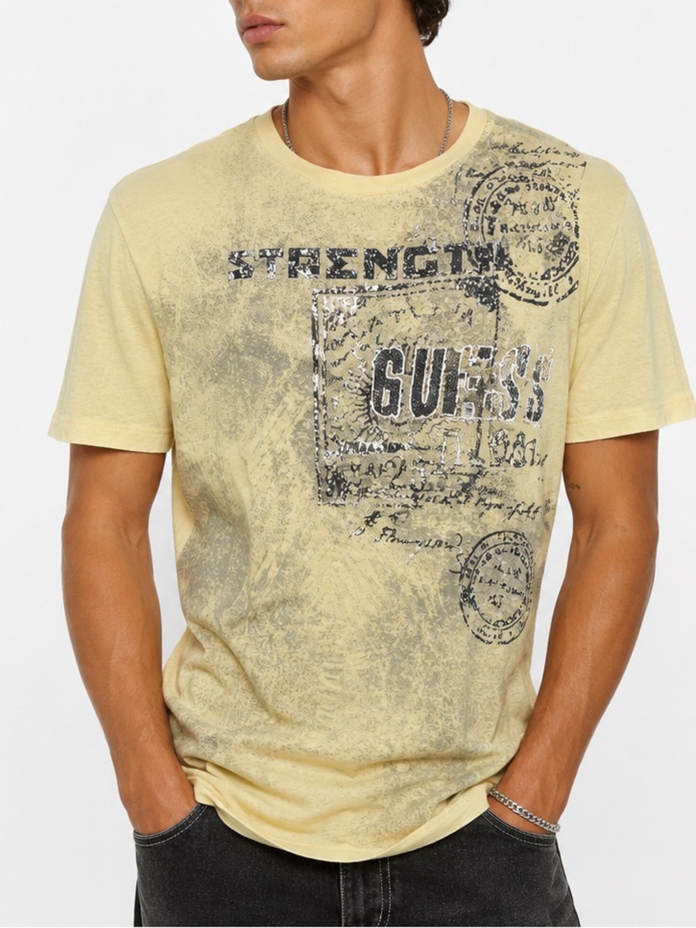 Y2K Guess Marciano Distressed Graphic Tee XL Streetwear Shirt